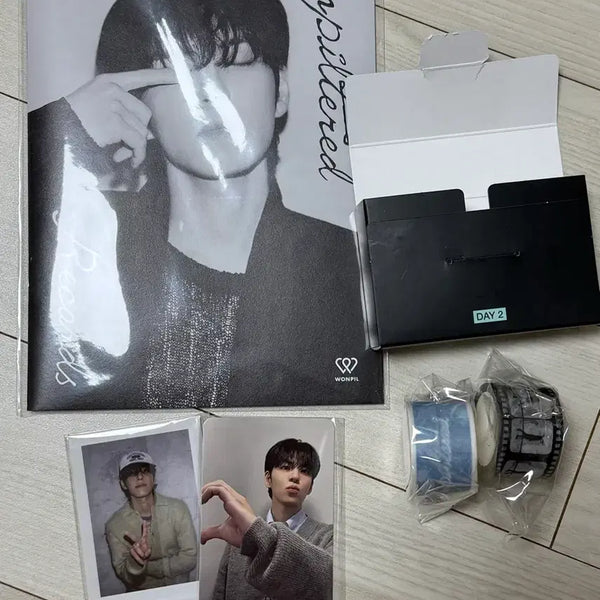 [BUNJANG] DAY6 Young K (Wonpil) Concert Entry Gift Set (Photocard, Masking Tape) + Essay Book / 원필 중콘 입장기프트(포카,마스킹테이프)+ 에세이북