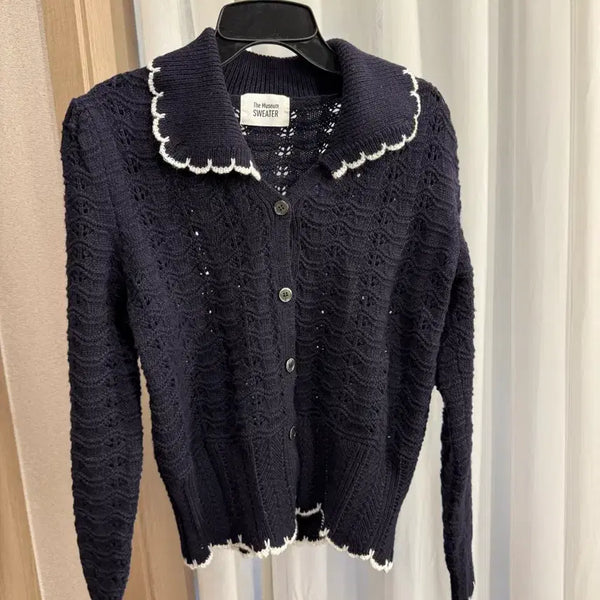 [BUNJANG] Navy Knit Cardigan with White Lace / 네이비색상 러블리 니트가디건