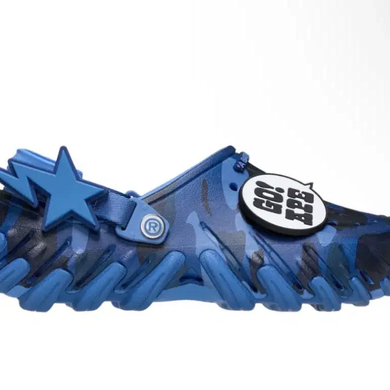 [BUNJANG] Crocs x BAPE Navy Blue Clogs Size 310 / 크록스 x 베이프 네이비 블루 310 미개봉 새상품