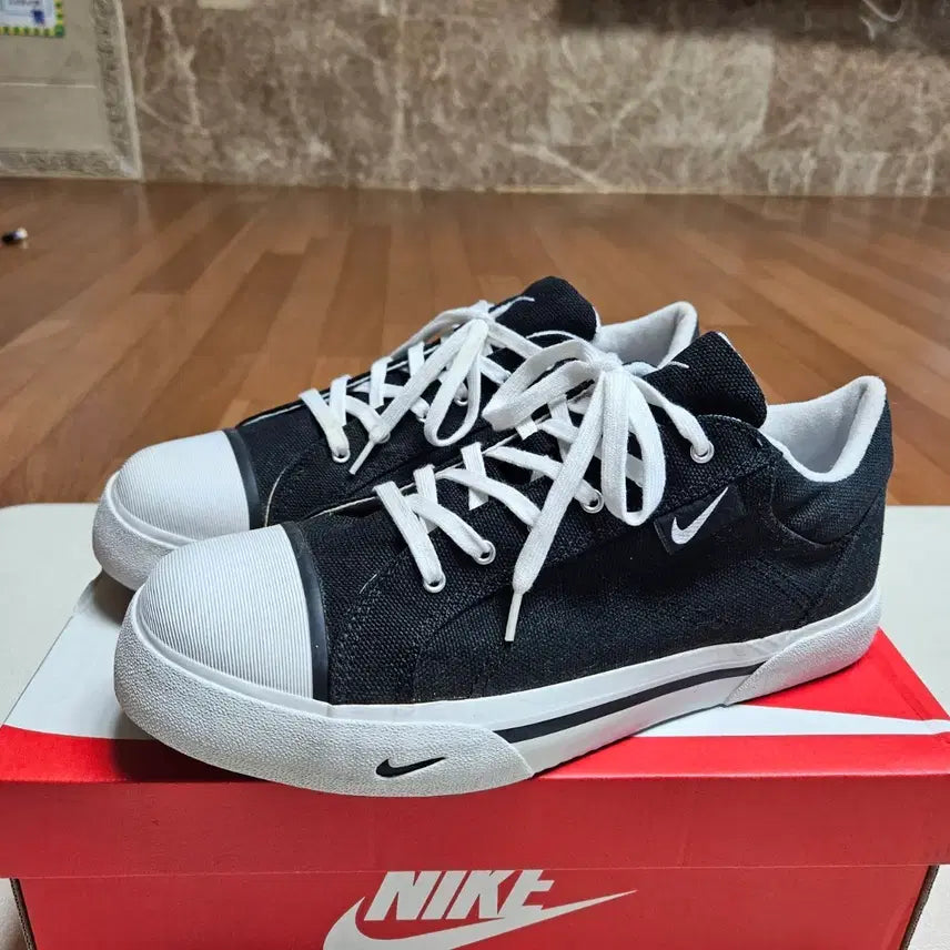 [BUNJANG] Nike Humosa Canvas Black/White Size 270 / 나이키 허모사 캔버스 검흰 270사이즈