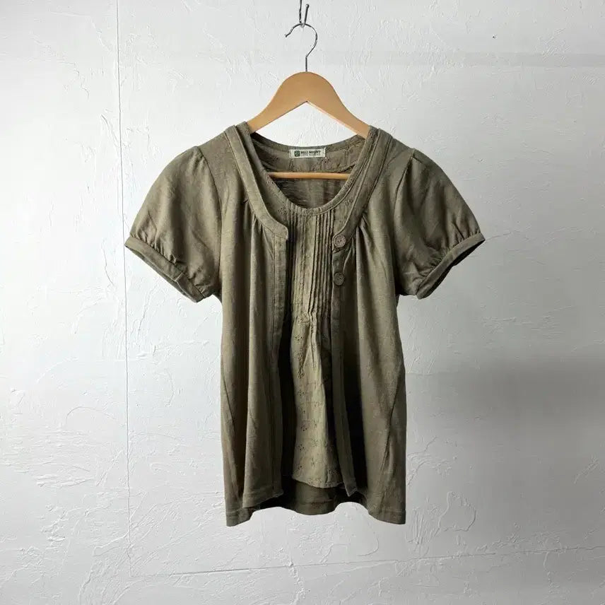 [BUNJANG] Bell Mount Pintuck T-Shirt / Bell Mount 핀턱 티셔츠