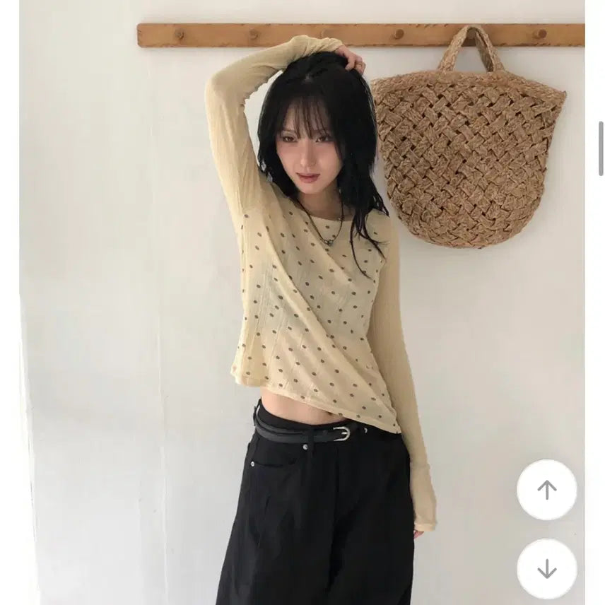 [BUNJANG] Dot Raglan Long Sleeve T-Shirt / (새상품) 에이블리 도트 나그랑 롱 슬리브