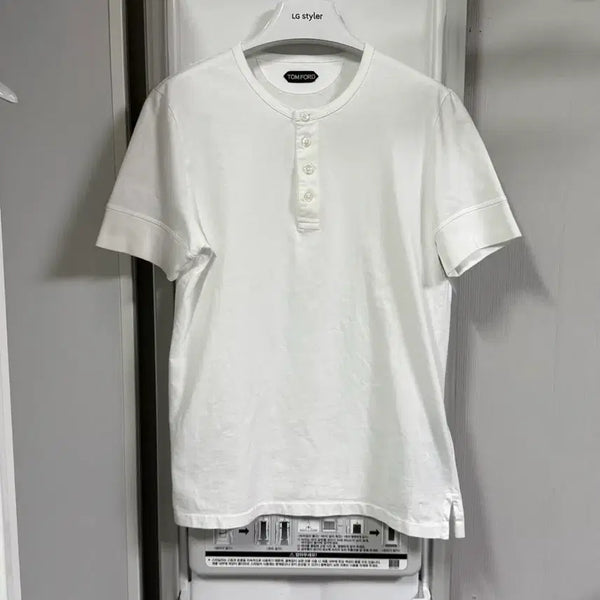 [BUNJANG] Tom Ford Half-Sleeve Henley Shirt / 톰포드 헨리넥