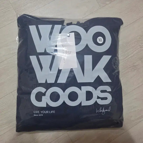 [BUNJANG] Woowakgoodz Archeta Navy Hoodie XL / 우왁굳즈 아르체타 네이비 후드 xl 팝니다.