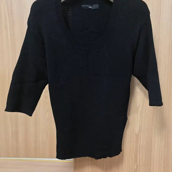 [BUNJANG] ORR Ribbed U-Neck Short Sleeve Knit Top - Black, Size L / ORR 오르 골지 반팔 니트 L