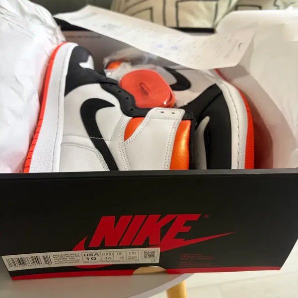 [BUNJANG] Nike Air Jordan 1 High Electro Orange OG / 나이키 에어 조던 1 하이 일렉트로 오랜지 OG 280 새제품