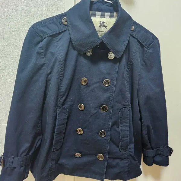 [BUNJANG] Burberry London Nova Check Double Breasted Short Jacket (Navy) / [정품] 버버리(Burberry)런던 노바체크 더블 숏자켓 (네이비)