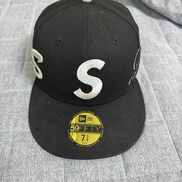 [BUNJANG] New Era Supreme Multi S Logo 7 5/8 Fitted Hat / 뉴에라 슈프림 멀티 S로고 758
