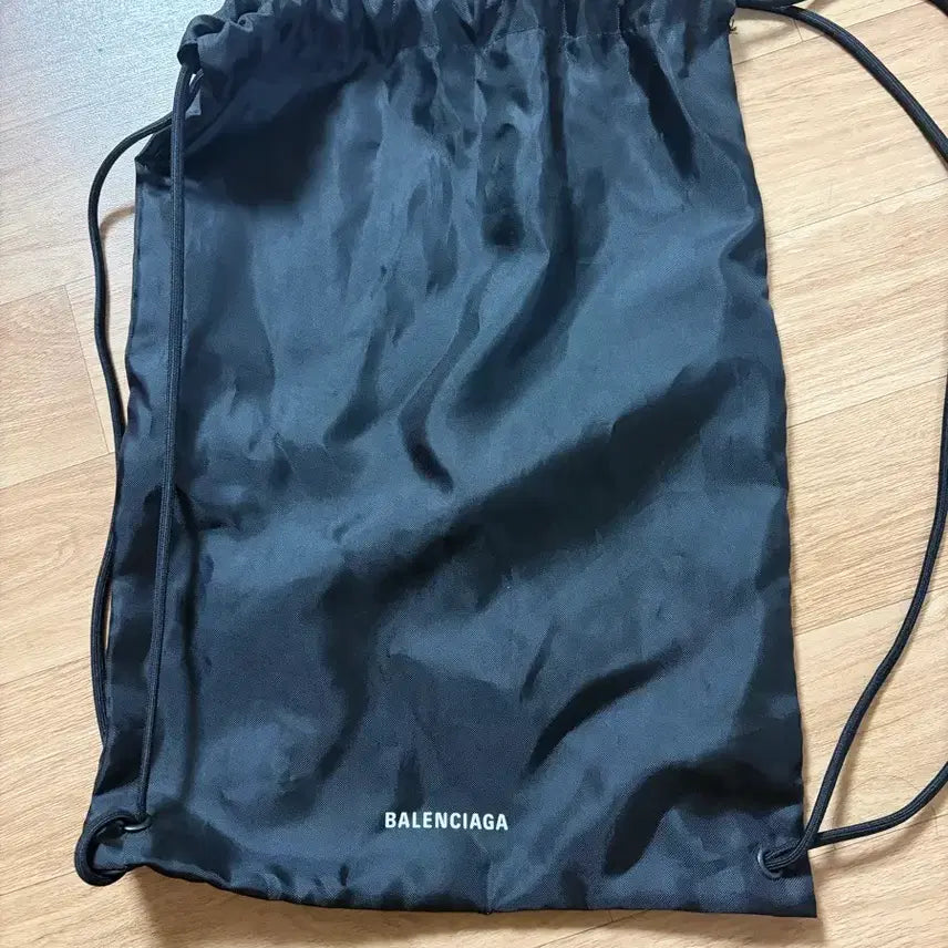 [BUNJANG] Balenciaga String Bag Shoe Pouch / 발렌시아가 더스트백 신발주머니 스트링백