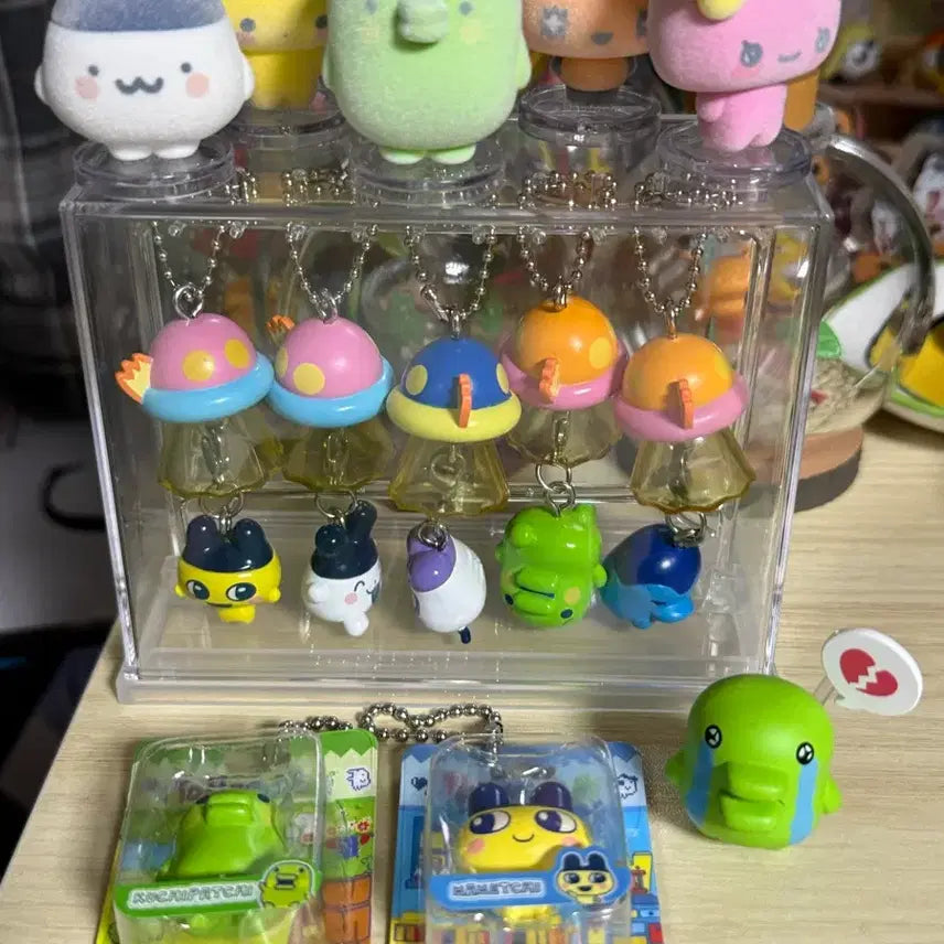 [BUNJANG] Tamagotchi Floki Figure Keychain Bundle / 다마고치 플로키 피규어 키링 일괄판매