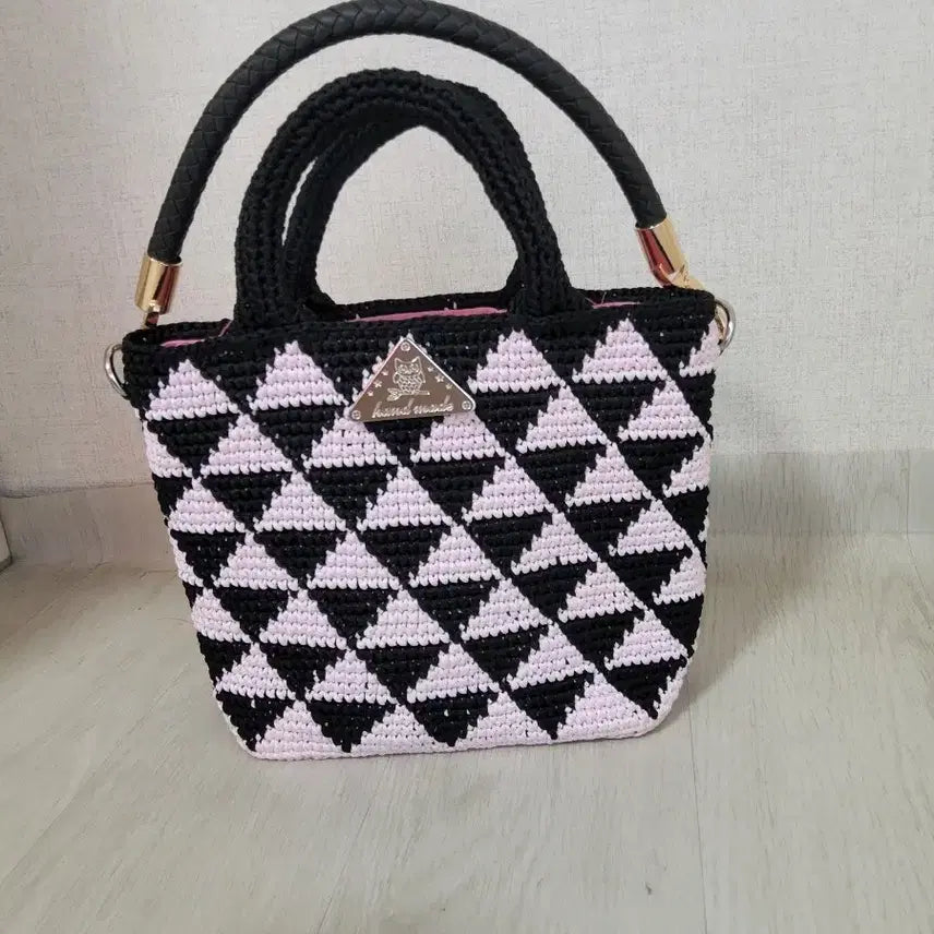 [BUNJANG] Prada Style Patterned Tote Bag / 프라다식(주문제작)고급삼각 패턴백