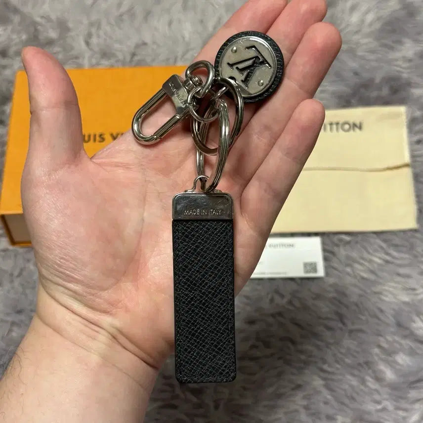[BUNJANG] Louis Vuitton LV Neo Keychain / [풀구성] 루이비통 LV 네오 키링