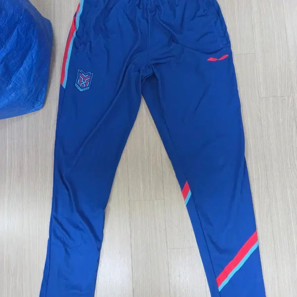 [BUNJANG] Juntas Soccer Pants - Medium Size / 준타스 축구 바지 M 사이즈 판매