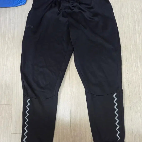 [BUNJANG] GOALIE Addiction Pants L / 고알레 중독팬츠 L사이즈 판매