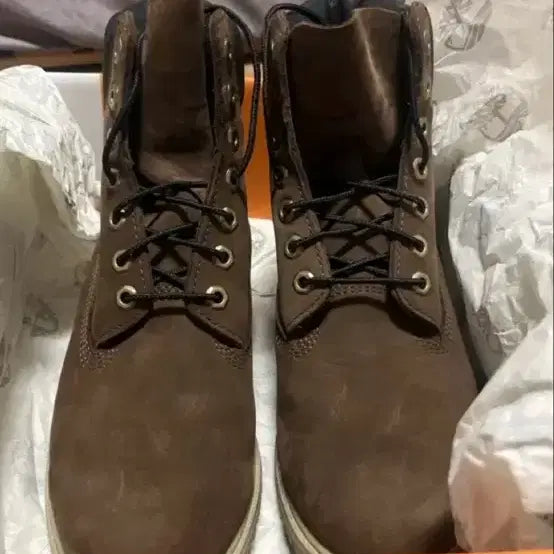 [BUNJANG] Timberland Premium Waterproof Nubuck Boots Dark Brown / 팀버랜드 프리미엄 워터프루프 부츠 다크 브라운 누벅 구하기어려