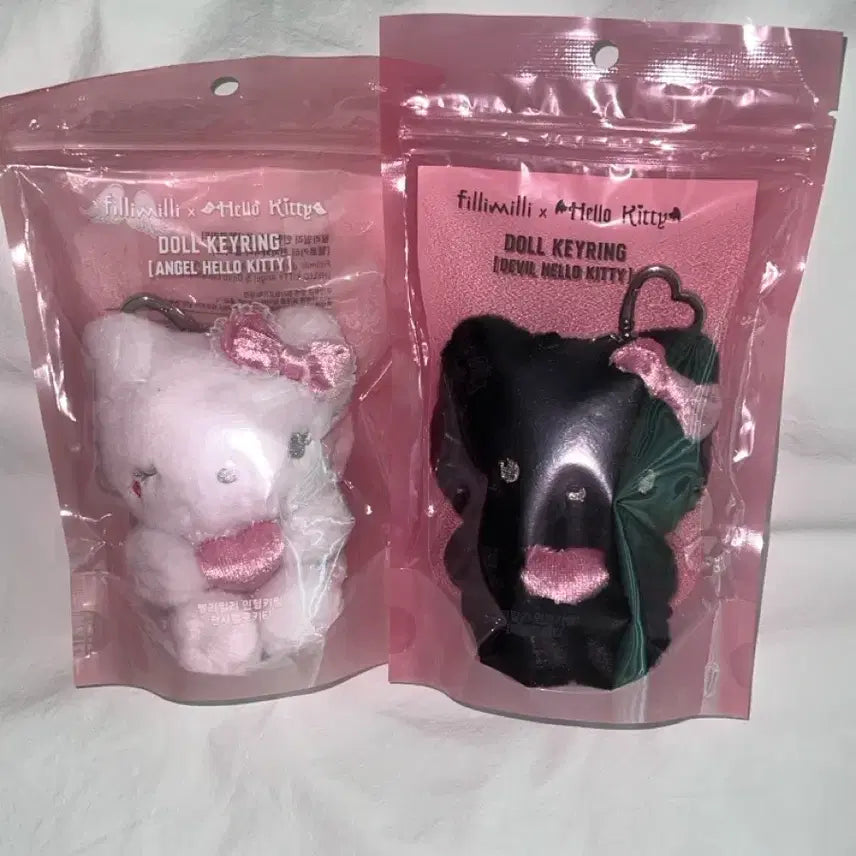 [BUNJANG] Phillimilli x Hello Kitty Angel & Devil Doll Keyring Bundle Set (Sealed) / 일괄) [미개봉] 필리밀리 천사악마 헬로키티 인형키링