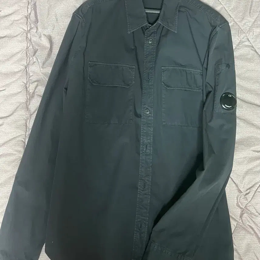 [BUNJANG] C.P. Company Black Shirt / C.P. 컴퍼니 블랙 남방 셔츠