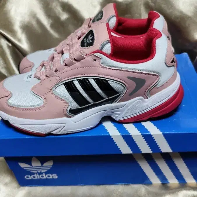 [BUNJANG] Adidas Falcon 2000 W Pink Women's Sneakers (255) / 새상품 여성용 255사이즈 아디다스 팔콘 2000 W 255 핑크