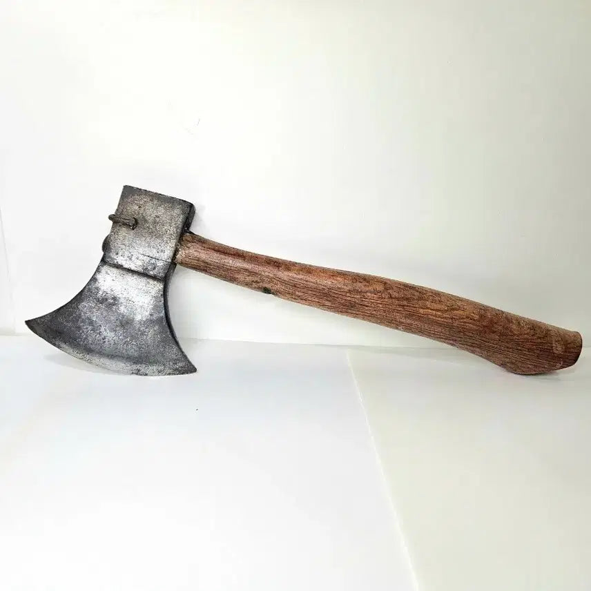 [BUNJANG] Vintage 1980s Camping Hatchet / 70년대 빈티지 캠핑용 도끼