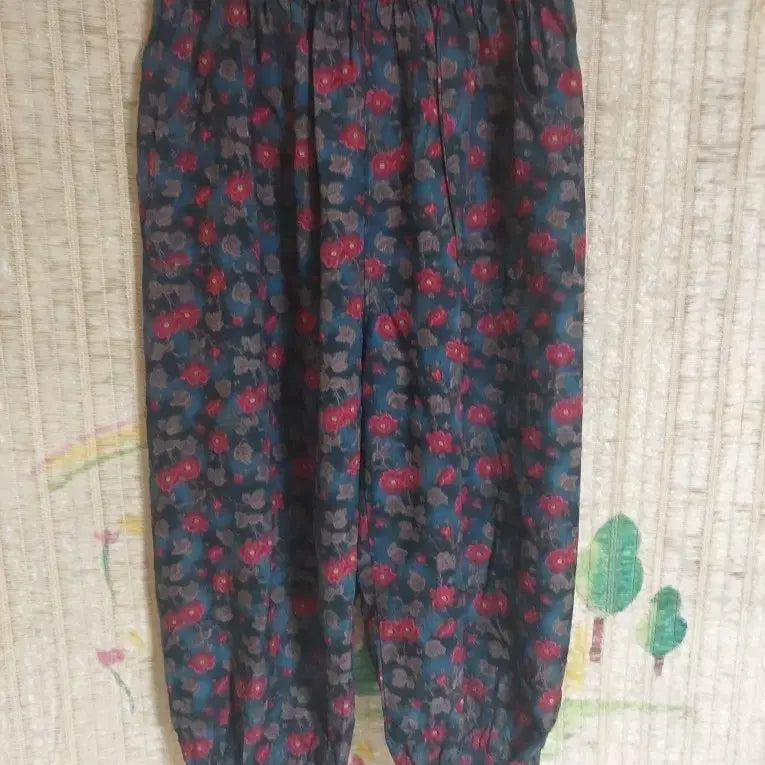 [BUNJANG] New In-gyeon Floral Pattern Banding Pants / 새제품)인견 꽃무늬 밴딩바지