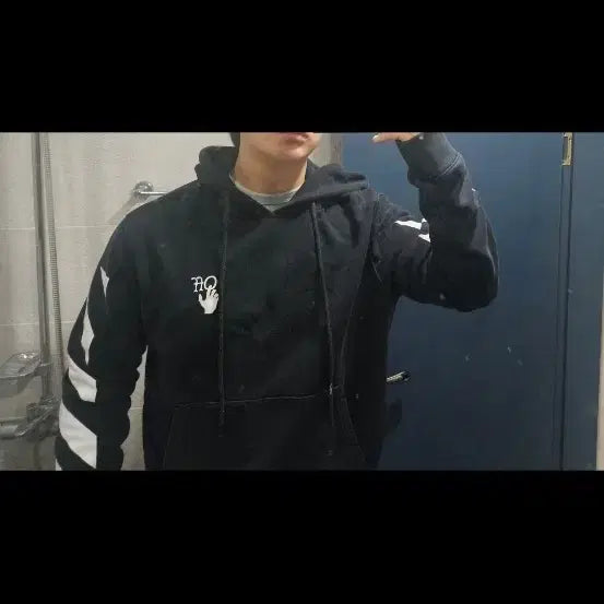[BUNJANG] Off-White Hoodie, Sweaters, Cardigan Bundle / 정품 오프화이트 후드티 , 각종 니트 , 반팔가디건 등 최저가 떨이