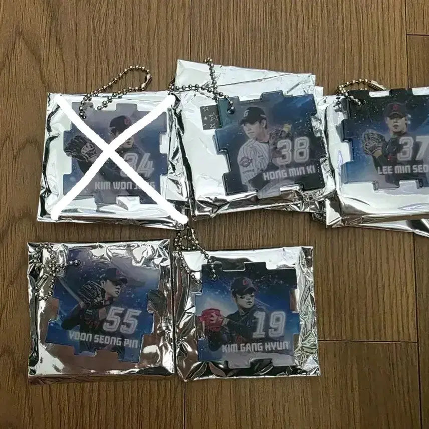 [BUNJANG] Lotte Giants Puzzle Keyring / 롯데자이언츠 퍼즐키링