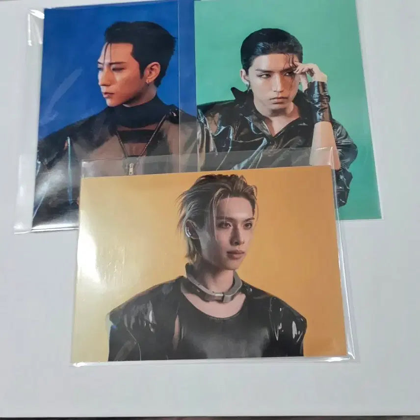 [BUNJANG] X1Z Who's Fan Yeongdeungpo (Hero) Postcard Bundle Set / 엑디즈 후즈팬 영등포(히어로) 엽서 일괄 판매합니다.