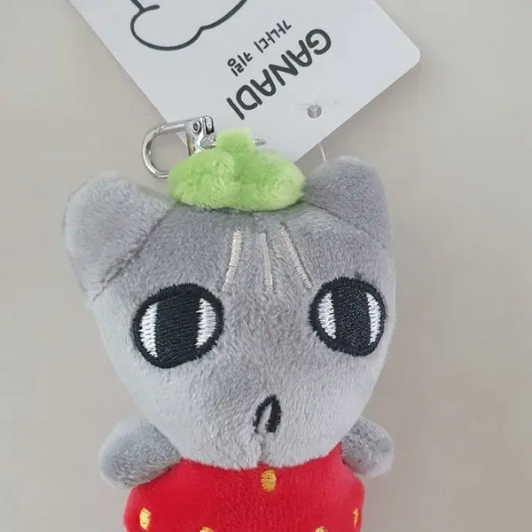 [BUNJANG] Strawberry Gon Yani Plush Keychain - New / 딸기 고냐니 인형 키링 새상품