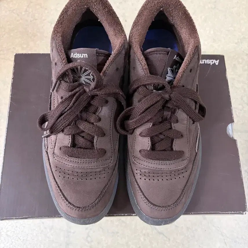 [BUNJANG] Adsum x Reebok Brown 255mm / adsum reebok 255mm