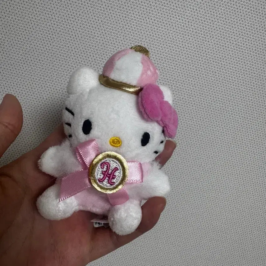 [BUNJANG] Sanrio Hello Kitty Pink Ribbon Keyring / 산리오 헬로키티 키티 인형 핑크리본 키링 판매