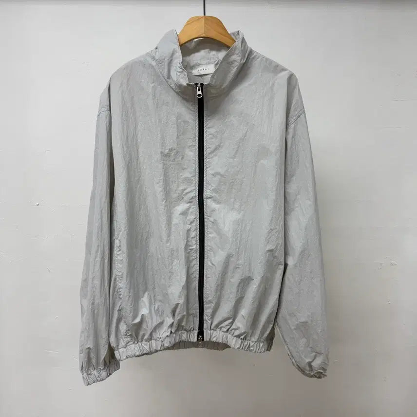 [BUNJANG] Code Minimal Nylon Zip-Up Windbreaker Jacket Light Grey / code 미니멀 나일론 집업 바람막이 자켓 연그레이 JS51