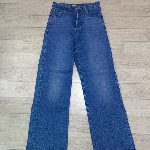 [BUNJANG] Levi's Lip Cage Crop Bootcut Jeans Medium Blue / (25) 리바이스 립케이지 크롭 부츠컷 진 중청바지