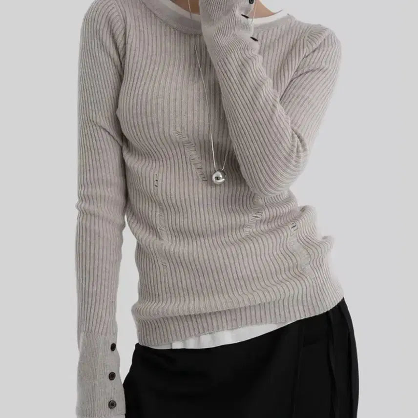 [BUNJANG] Autumn Made Button Damage Knit Oat Beige / 어텀 made 버튼데미지니트 오트베이지
