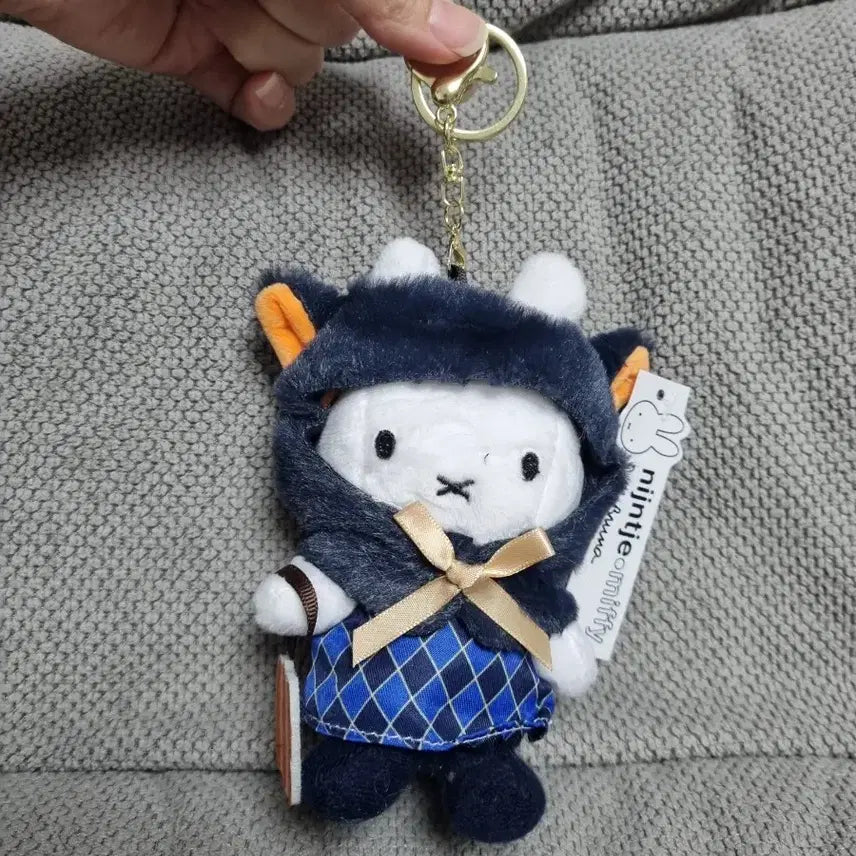[BUNJANG] Miffy Halloween Miffy Doll Keychain / 미피 할로윈 미피인형키링