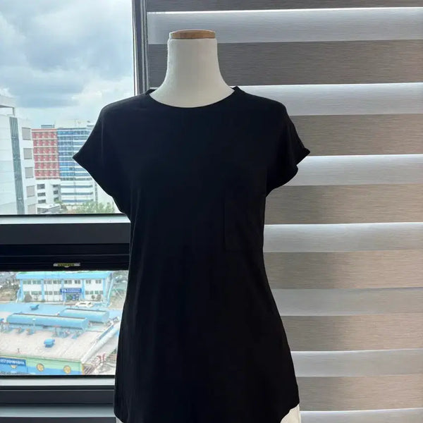 [BUNJANG] Time Black Short-Sleeve T-Shirt / 타임 - 검정색 반팔 티셔츠
