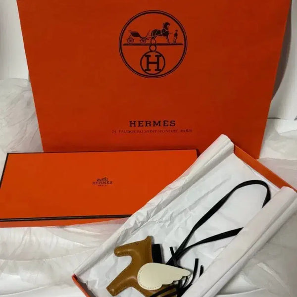 [BUNJANG] HERMES Pegasus Charm / HERMES 에르메스 페가수스 참 장식
