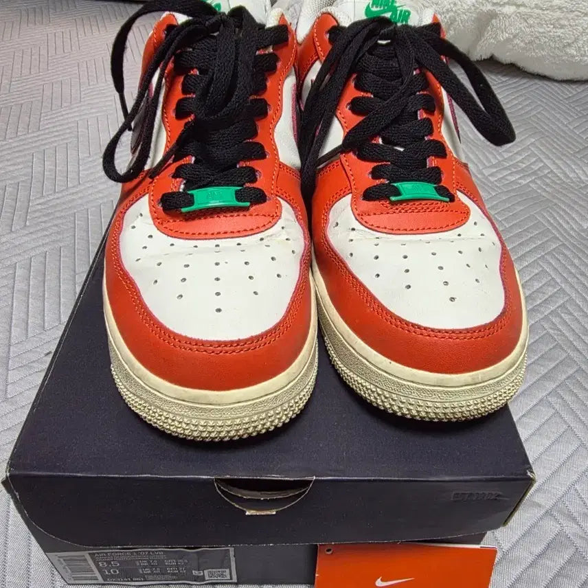 [BUNJANG] Nike Air Force Starfish Custom Sneakers / 나이키 에어포스 스타피쉬 265