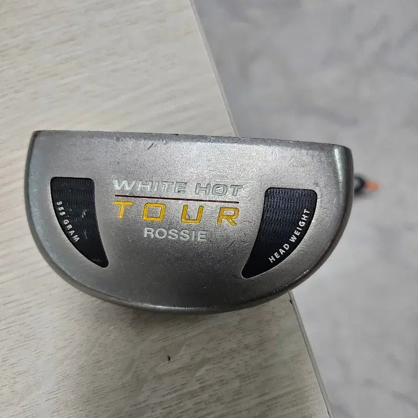 [BUNJANG] Odyssey White Hot Tour Rossie Putter 34-inch / 오딧세이 화이트핫 투어 로시 퍼터 .34인치