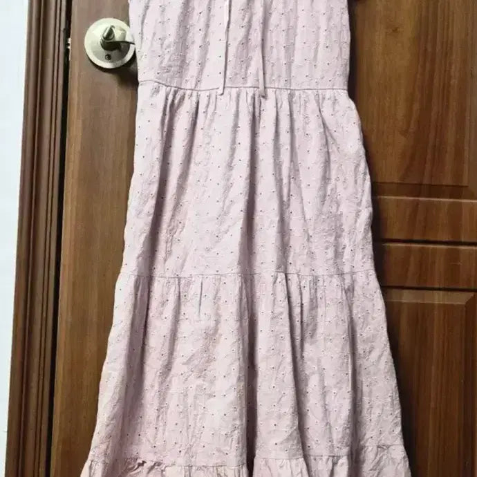 [BUNJANG] Axes Femme Pink Eyelet Long Dress / axes femme 핑크 펀칭 롱원피스