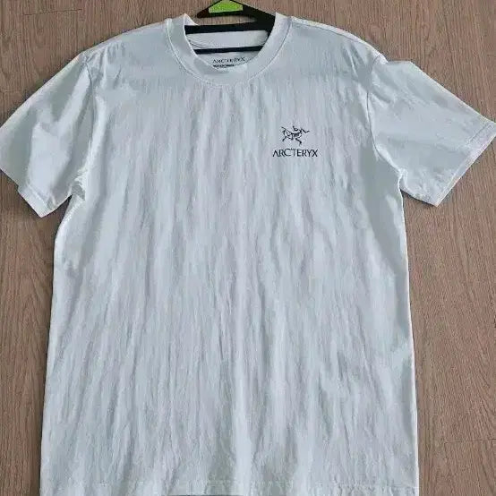 [BUNJANG] Unisex Short-Sleeve T-Shirt White Size 95 / 남녀공용 반팔 티셔츠 화이트95