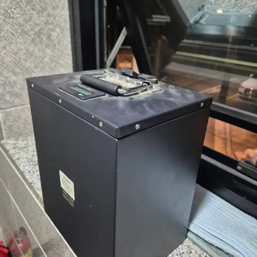 [BUNJANG] Samsung Battery 48V 30AH Auxiliary Battery / 삼성배터리 48V 30AH 초대용량 보조배터리 (새상품 100만원)