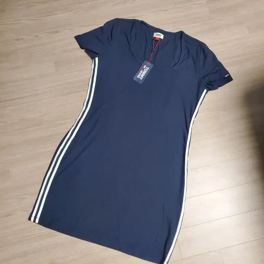 [BUNJANG] Tommy Jeans Side Stripe Ringer T-Shirt Dress L / (새상품) 타미진스 쿨냉  사이드 스트라이프 링거 반팔 원피스  L