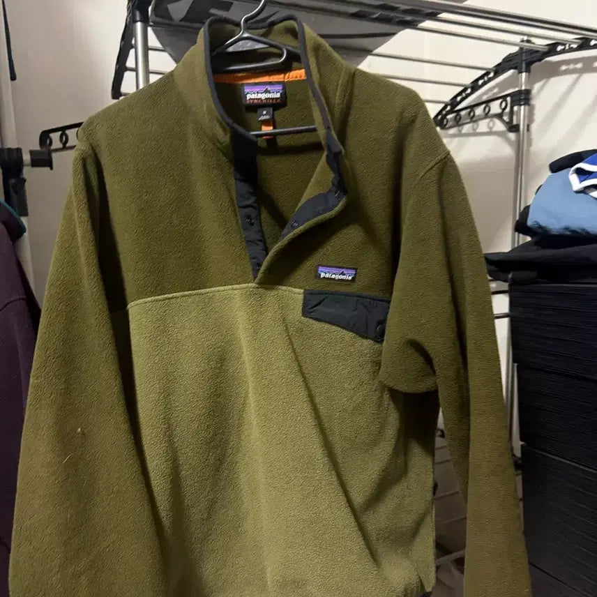 [BUNJANG] Patagonia Synchilla Medium Cargo Green / 파타고니아 신칠라 카고그린 캔달제너 m사이즈