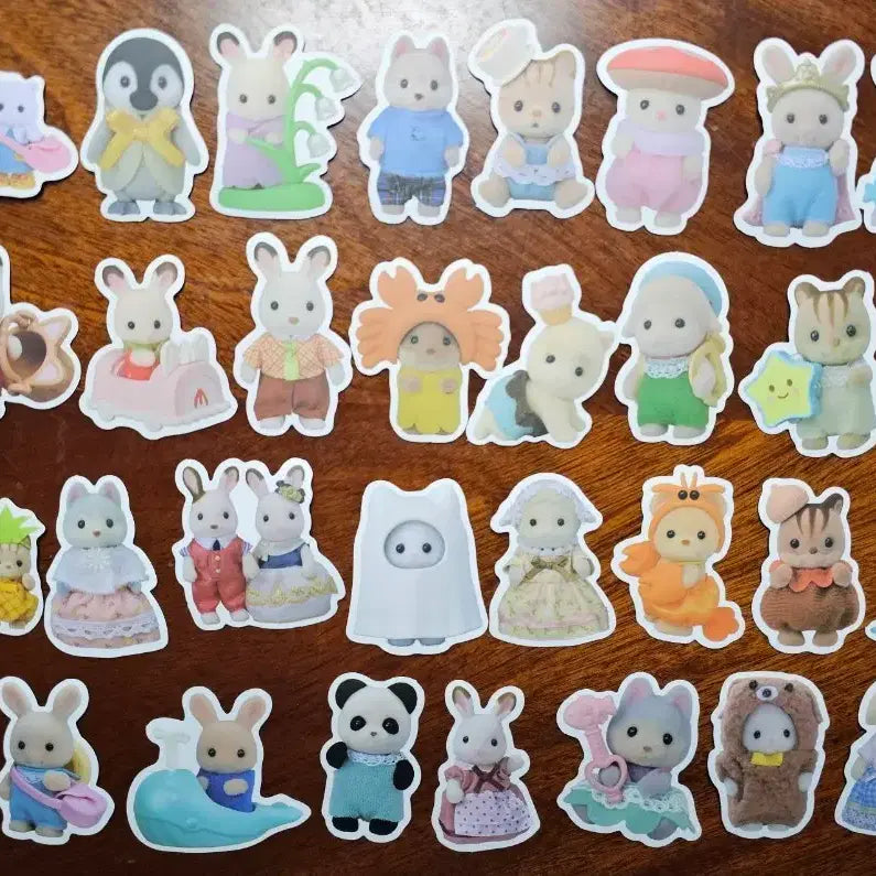 [BUNJANG] Sylvanian Families Sticker Bundle (33 Sheets) / 실바니안 조각 스티커 일괄 판매합니다.