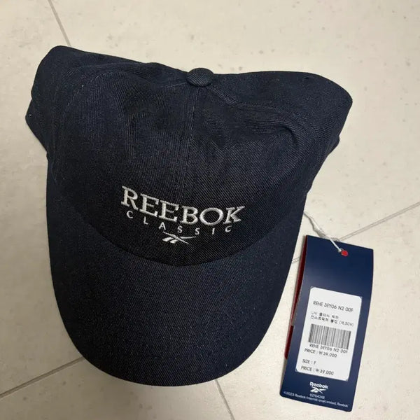 [BUNJANG] Reebok Classic Vector Ball Cap Navy / 리복 클래식 벡터 볼캡 REHE 3EY06(NAVY)