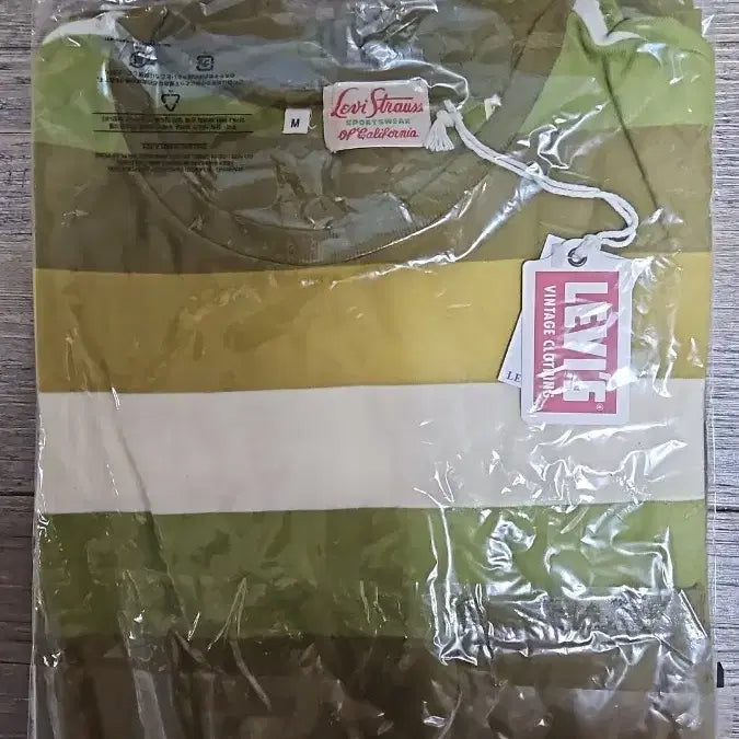 [BUNJANG] Levi's LVC 1940's Split Hem T-Shirt Green Multi M / 리바이스 LVC 1940'S 스플릿 헴 티셔츠 그린 멀티 M
