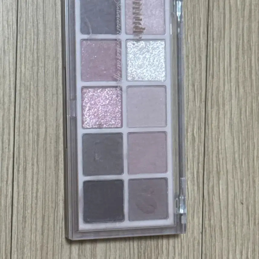 [BUNJANG] Mude Soul Moment Eyeshadow Palette No. 06 / 뮤드 숄 모먼트 아이섀도우 팔레트 06호