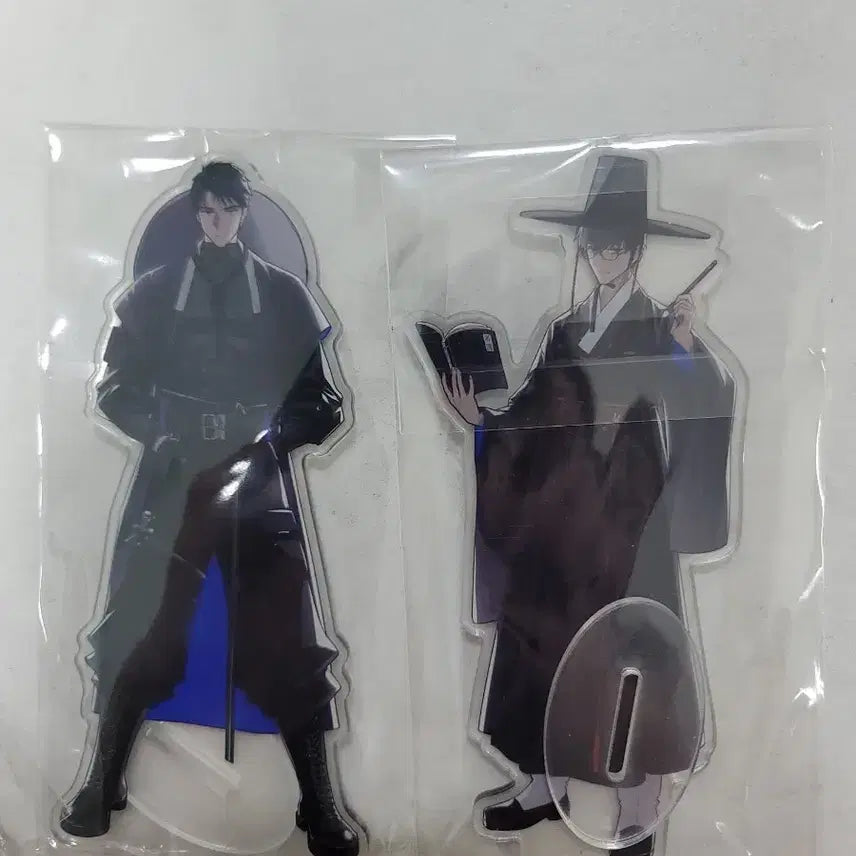 [BUNJANG] Gaedam Office K-Drama Acrylic Standee (Kim Sol-eum, Ryu Jae-gwan) / 괴담출근 아크릴스탠드 김솔음 류재관 재관국 현무1팀