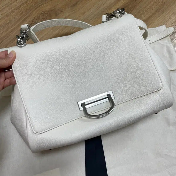 [BUNJANG] Elbattegeb Veldi Flap Bag / 엘바테게브 벨디 플랩백