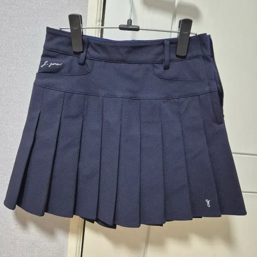 [BUNJANG] JJ Collection Pleated Golf Skirt / 제이제인 골프스커트
